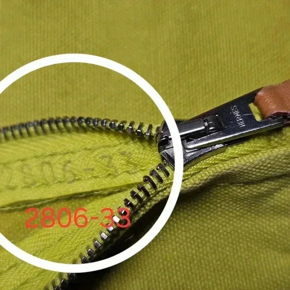 Hermès Bora  Pouch Flat Clutch Bag - Picture 2 of 13